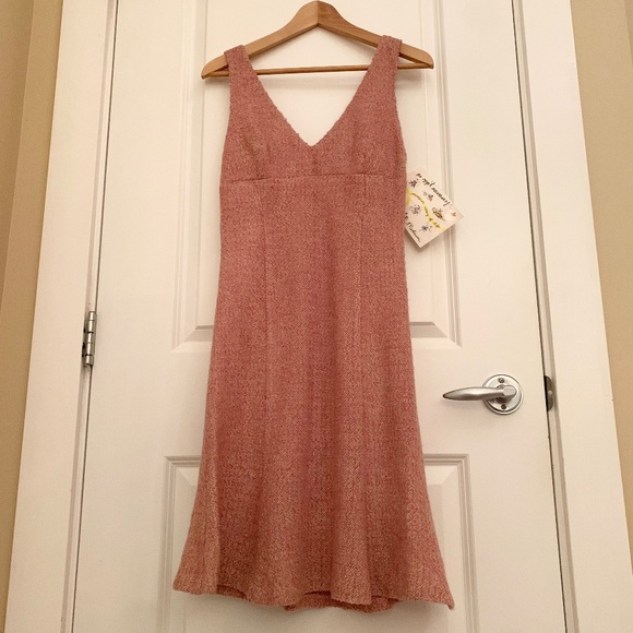 No Appt Necessary Dresses & Skirts - No Appt. Necessary V-Neck Knit Sleeveless Dress Lined Soft Pink Size Medium